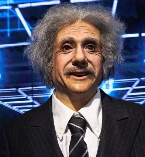 Robot A Einstein
